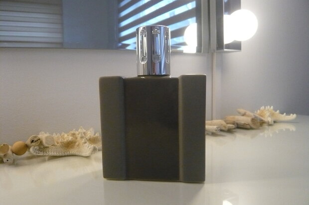 Home Taupe Lampe Berger